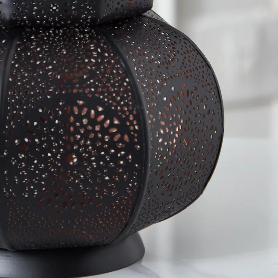 Black Round Lanterns