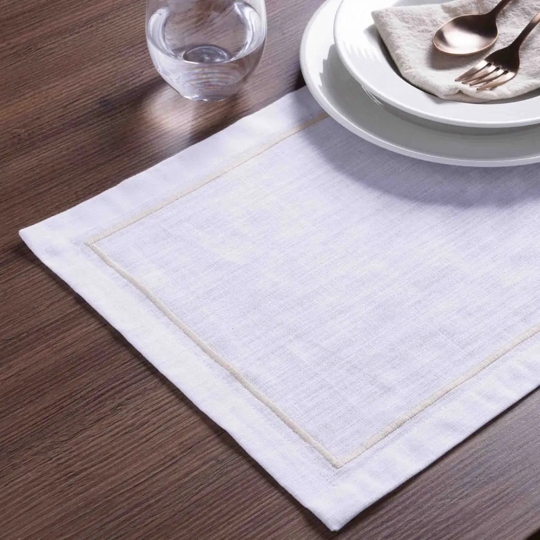Set of 4 White Placemats with Gold Trim