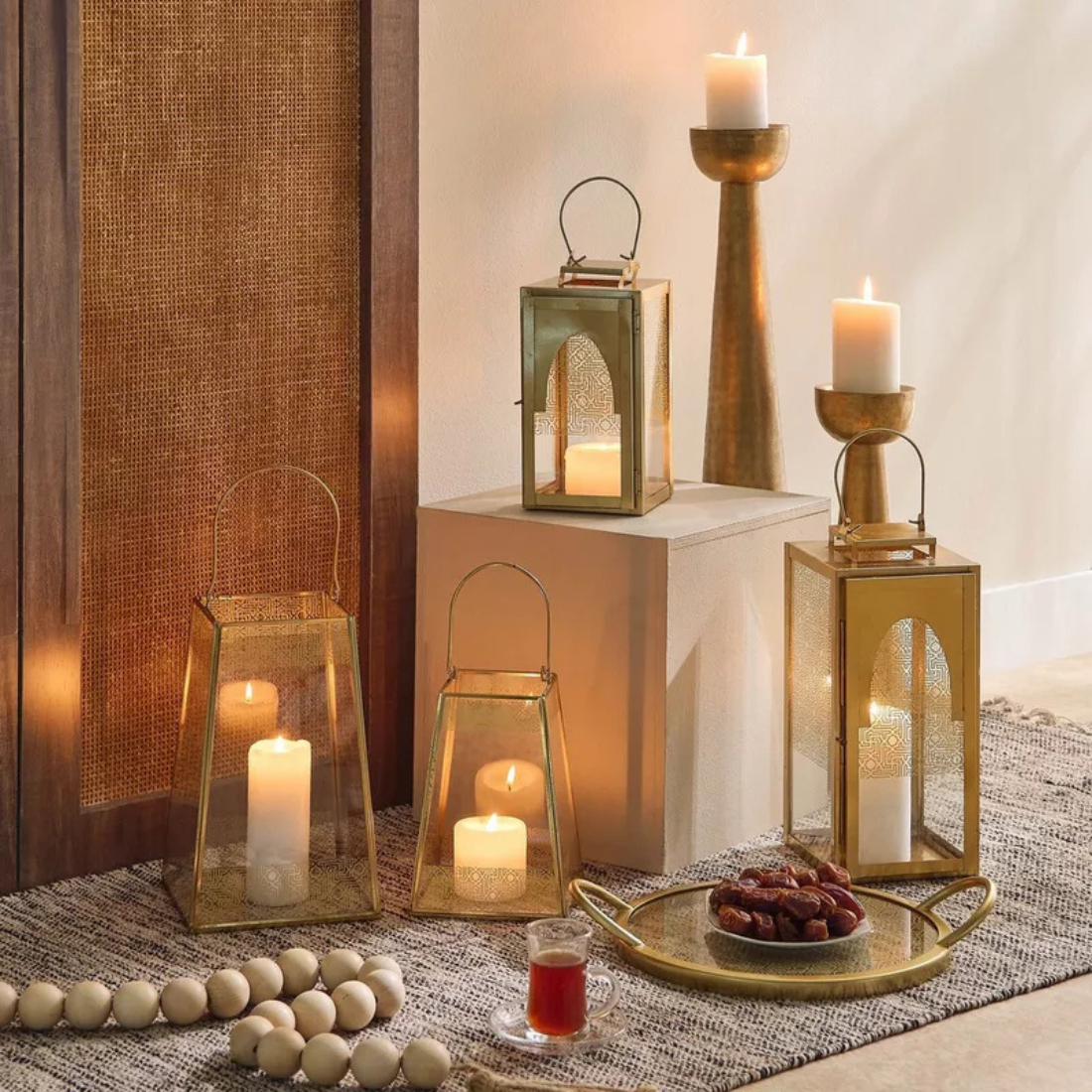 Triangular Mirage Glass Lantern