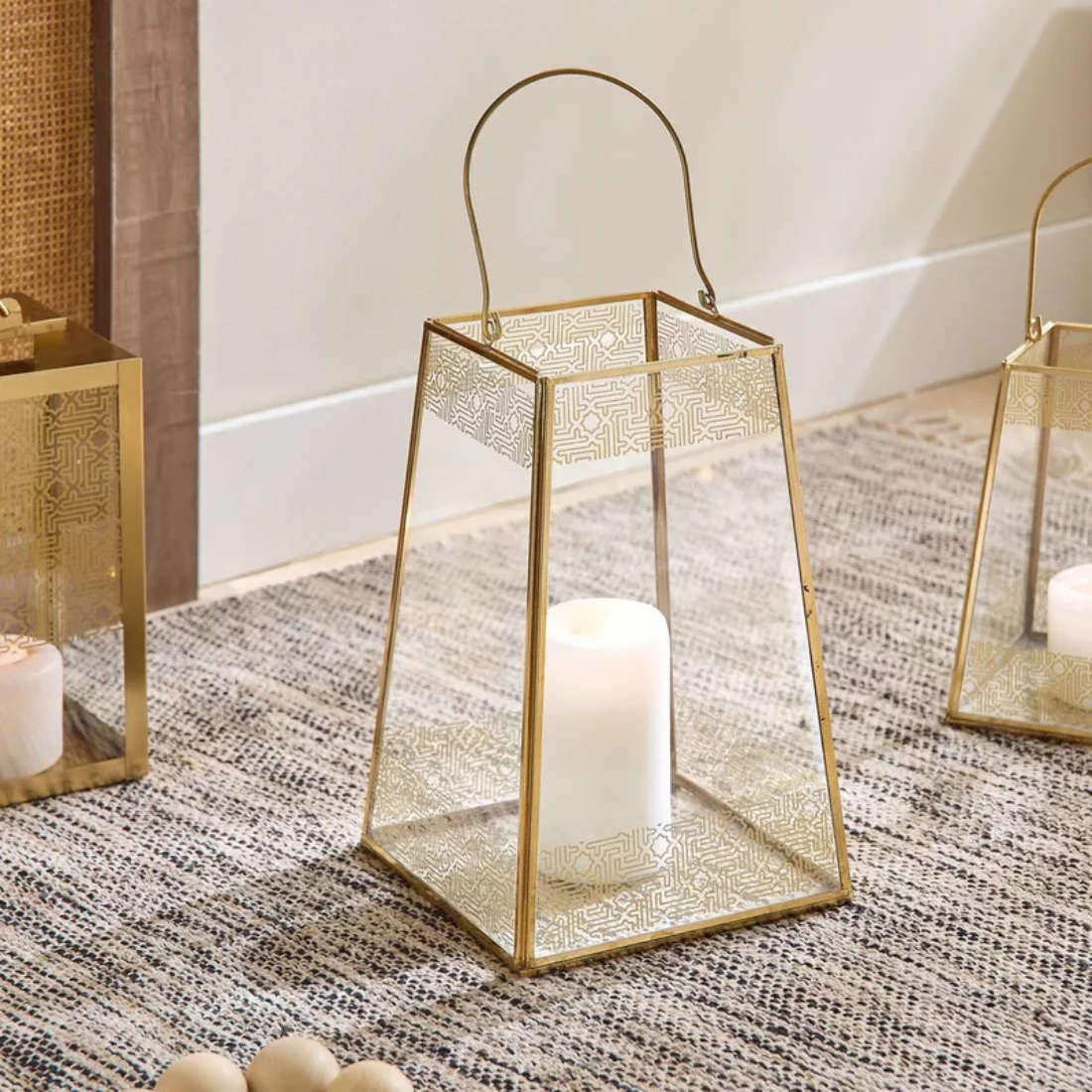 Triangular Mirage Glass Lantern