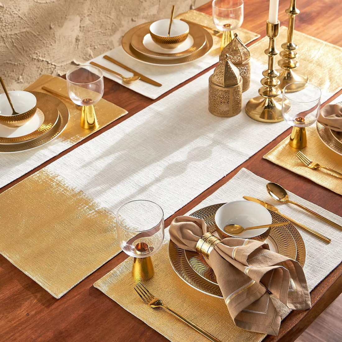 Table Runner