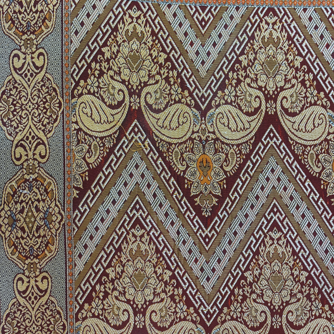 Majlis Rug