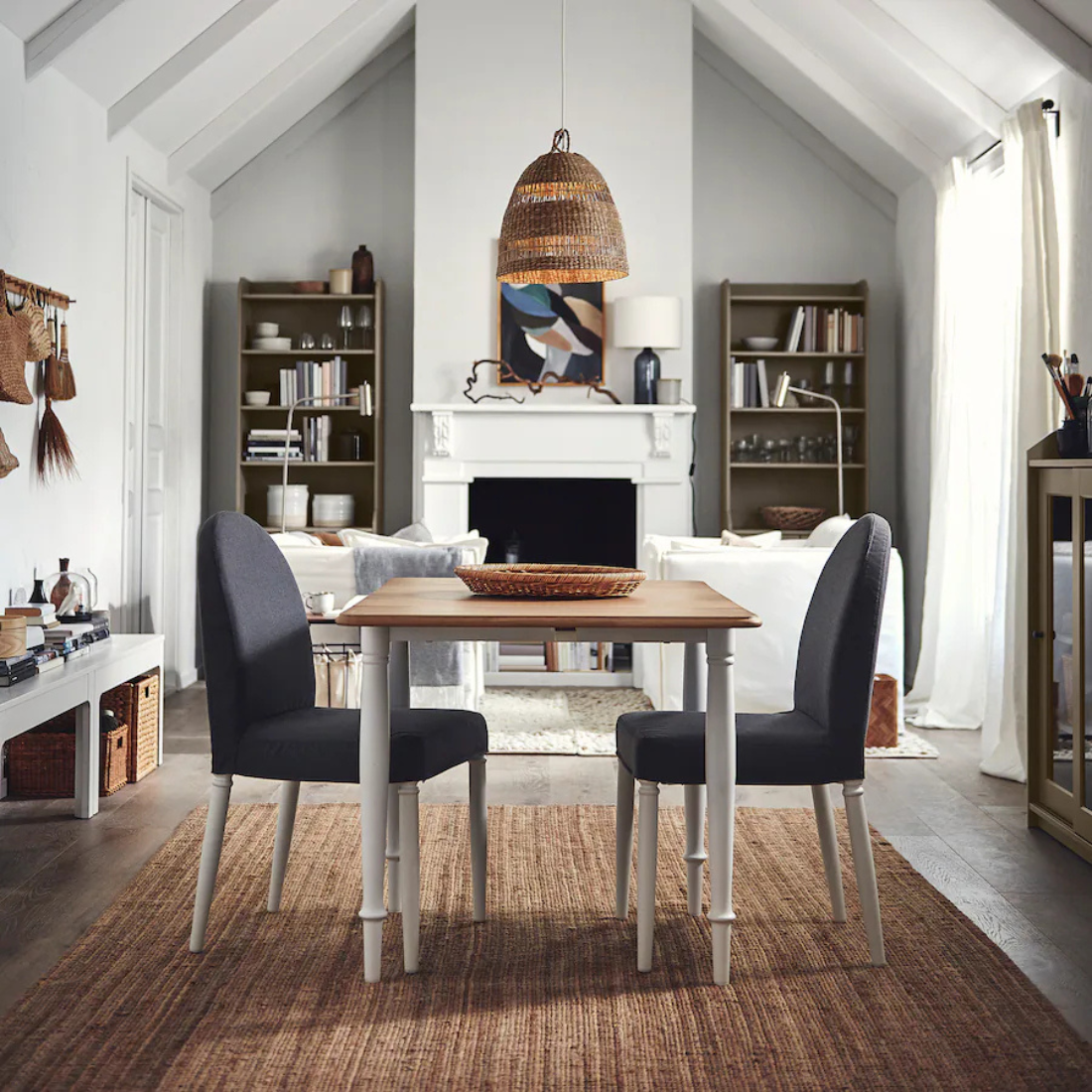 White/ Oak Foldable Table