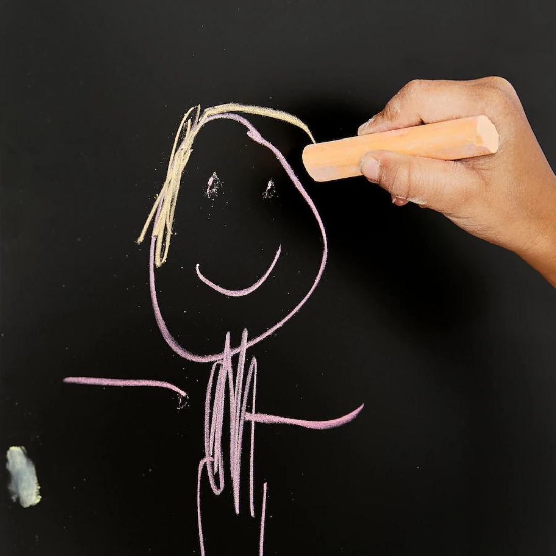 Set of 9 Pieces of Chalk
