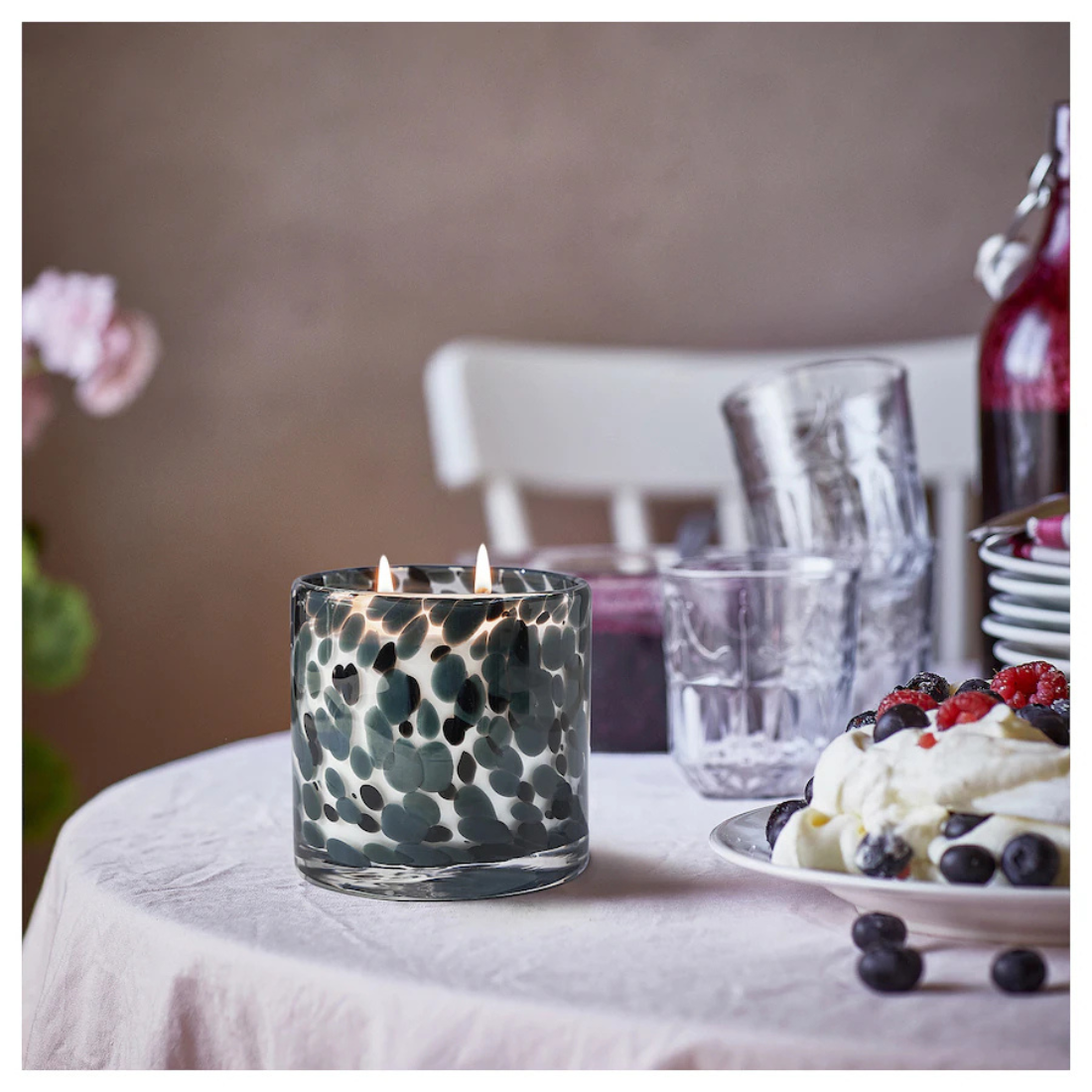 Dark Grey Jar with Scented Candle