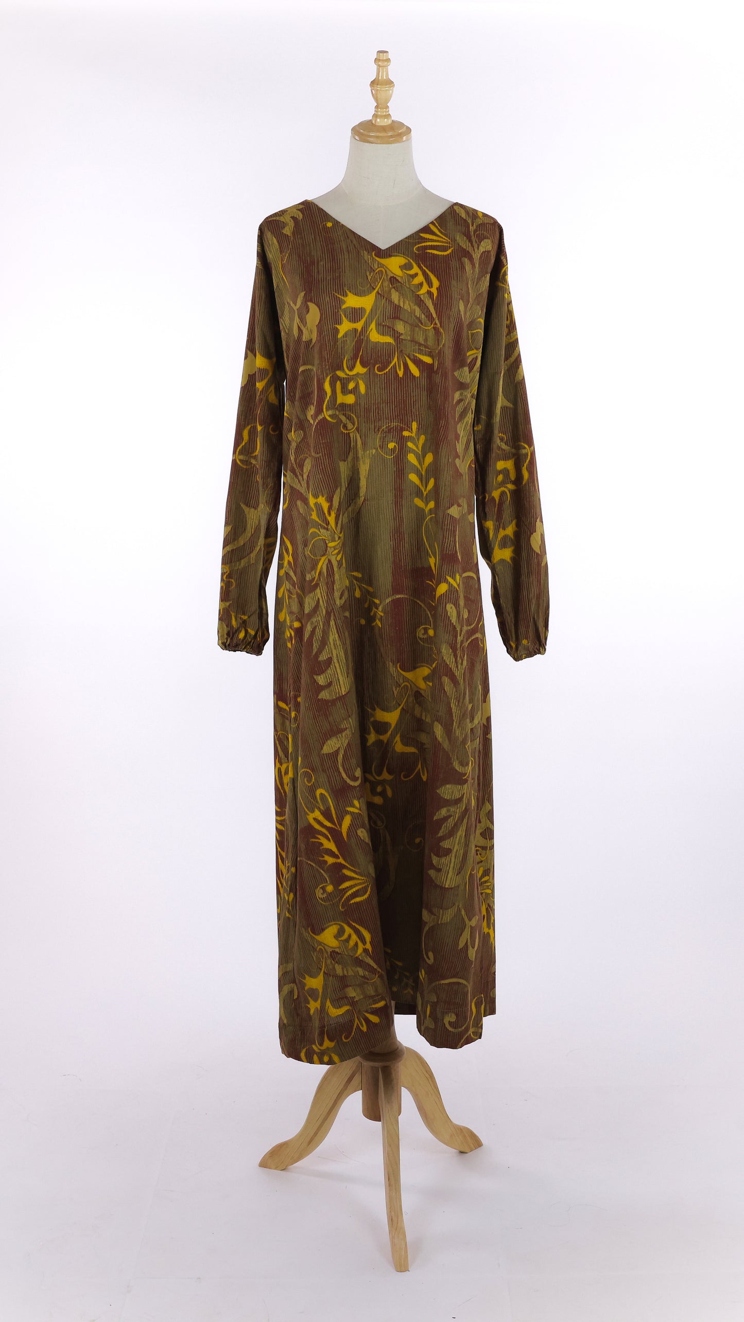 Brown Jellabiya With Abstract Print