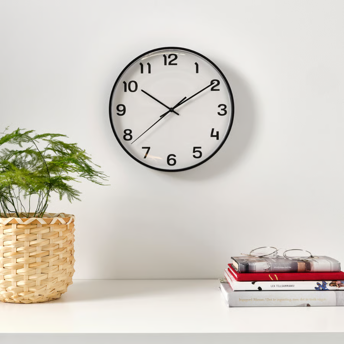 Black/White Wall Clock