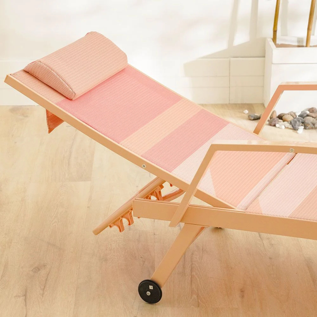 Pink Sun Lounger with Pillow